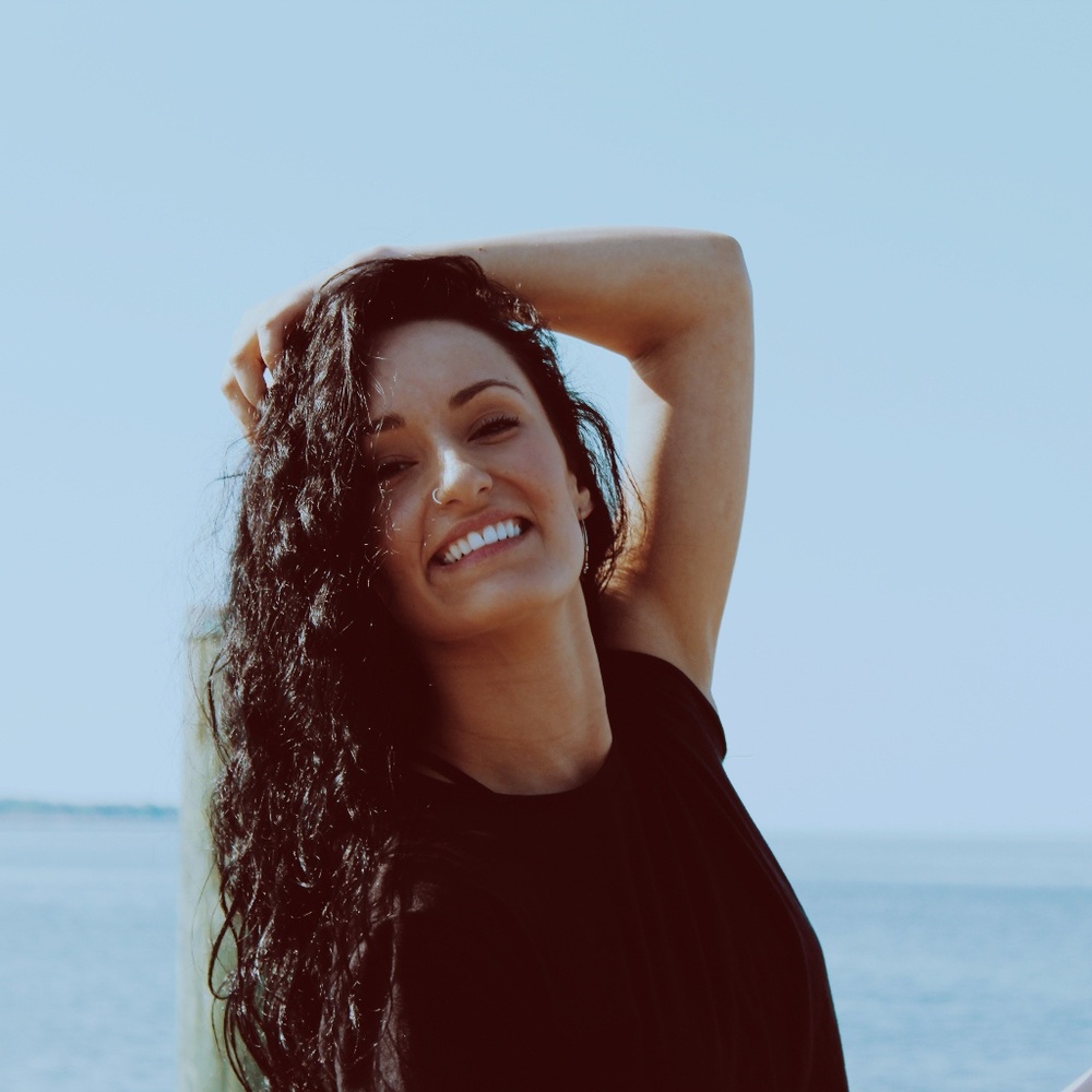 Meet your Posher, Danielle